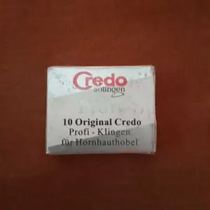Credo Refill Dus Warna Abu isi 10 pcs