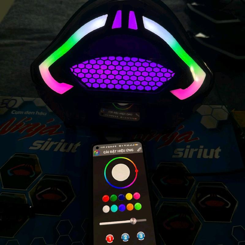  Đèn hậu Audi i8 Sirius 110 50 chỉnh màu bằng app tích hợp xinhan chất liệu cao cấp tăng khả năng nhận diện xe trong điều kiện thiếu sáng 