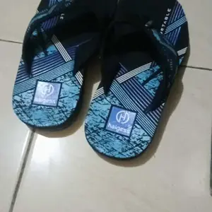 SENDAL GUNUNG ANAK LAKI-LAKI HAIGESS UNTUK USIA 7 TAHUN SAMPAI DENGAN 11 TAHUN SENDAL JEPIT GUNUNG ANAK LAKI-LAKI MURAH