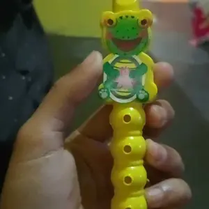 Strumora Seruling 8 Lubang Putih Plastik Ringan Cocok untuk Pemula Anak-anak Belajar di Rumah Mudah Dipahami Dilengkapi Batang Pembersih Portabel