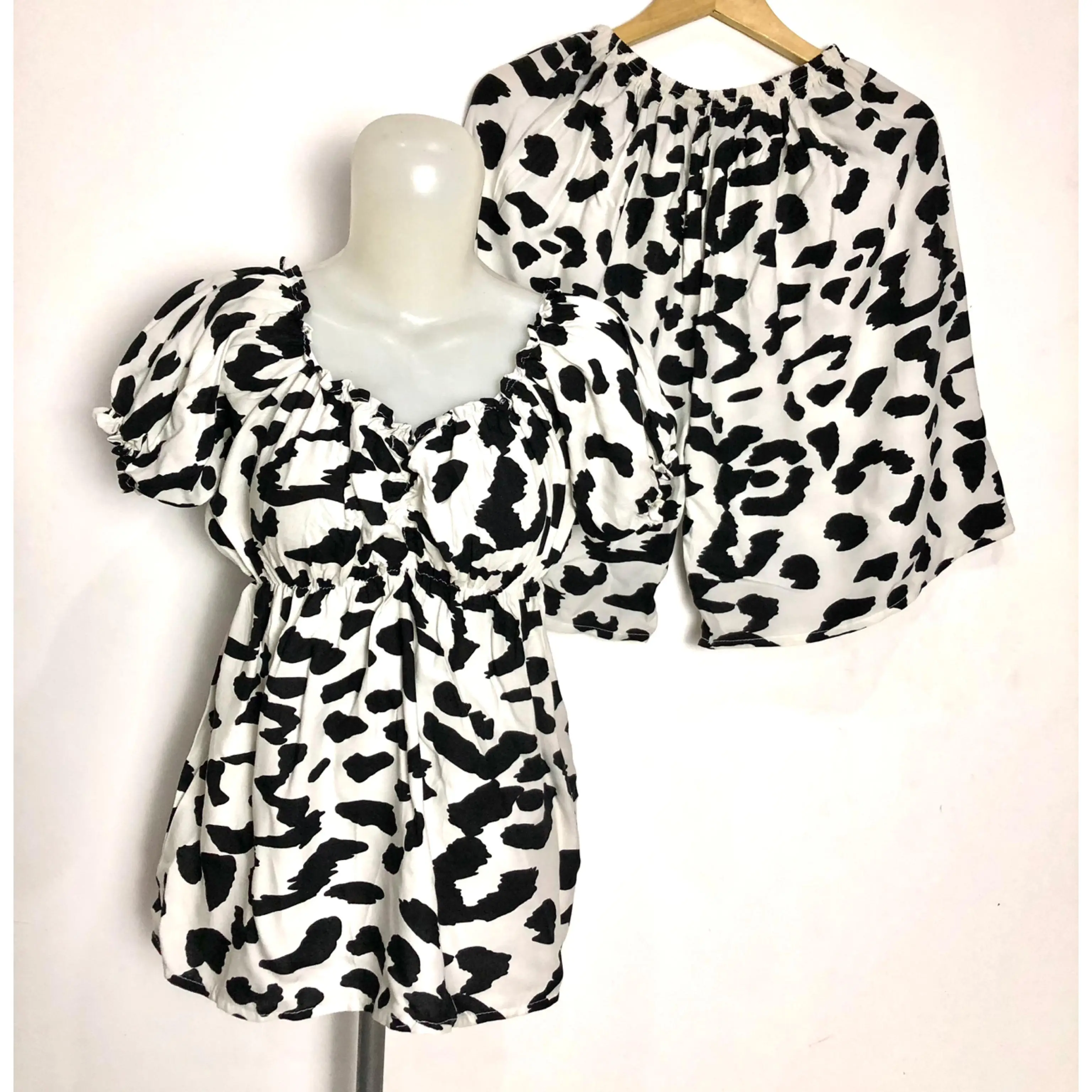 Setelan Jumbo LD 130 Model Casandra Motif Bunga Wanita Celana