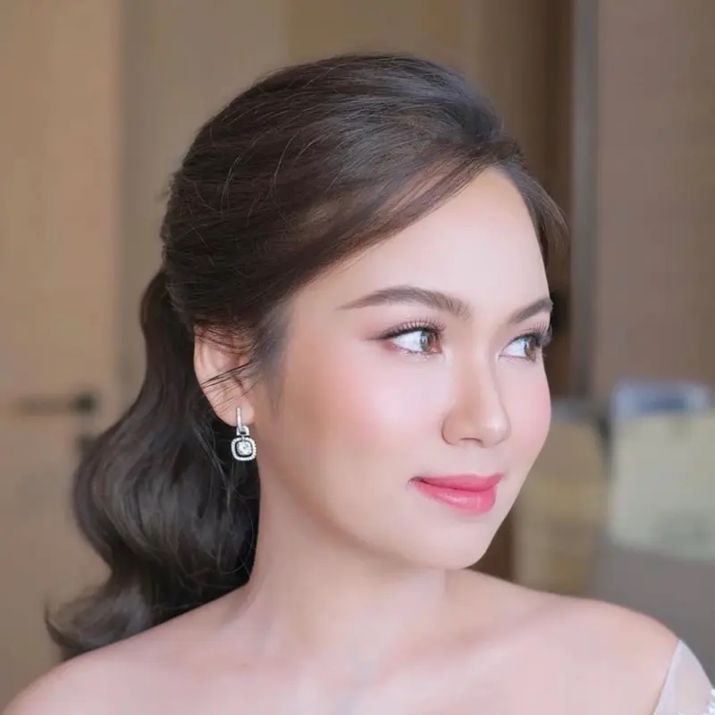 Anting Wanita Victoria Titanium Zircon Berbentuk Berlian - Aksesoris Earrings Diamond 2