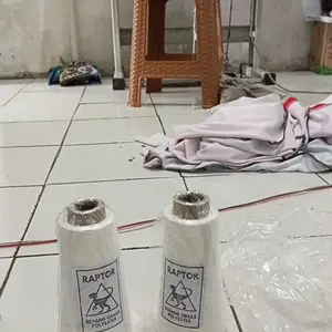 BENANG OBRAS POLYESTER HITAM 200g