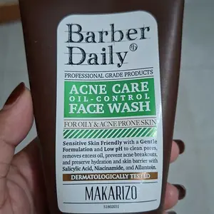 Barber Daily Acne Care & Oil Control Face Wash 100mL