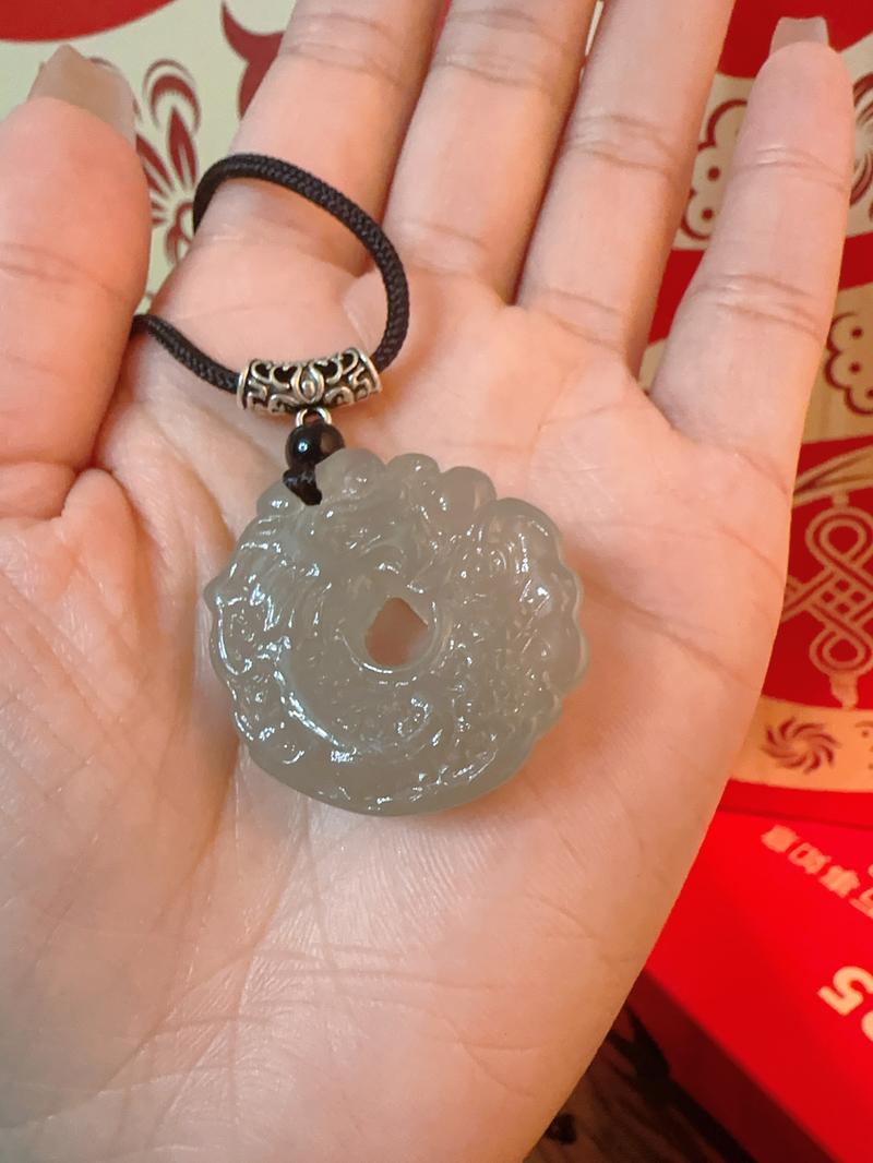 Product Introduction of Live broadcast room photo link pendant 3