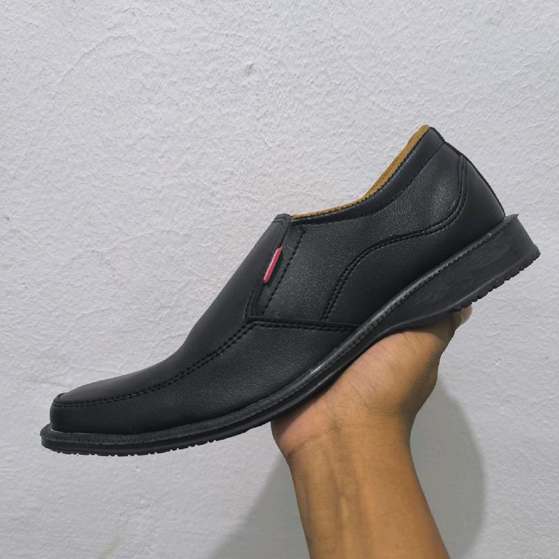 Sepatu Pria Formal Fantovel Karet Elastis Slip on Untuk Segala Acara Formal atau Kerja 4