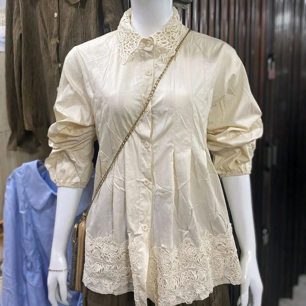 Atasan wanita kemeja katun bkk cream kerah renda Ld 115 Pb 67