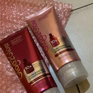 [10K EXTRA DISCOUNT] Glad2Glow 2in1 Day And Night Body Lotion Set- Niacinamide+Retinol Paket Siang Malam Mencerahkan Kulit Menghaluskan Kulit Melembabkan Kulit Perawatan Tubuh Serum Tubuh Glowing Paket Serum Body Serum Vitamin B5 Vitamin E Kulit Cerah