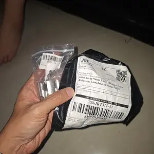 [SUPER ADEM] Zelus Tank Apparel Soft Cotton Build Up Tanpa Jahit Samping Kaos Polos  Distro  Pria lengan  Pendek nyaman