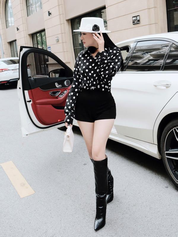 Quần short nữ umi mã 74 cạp cao