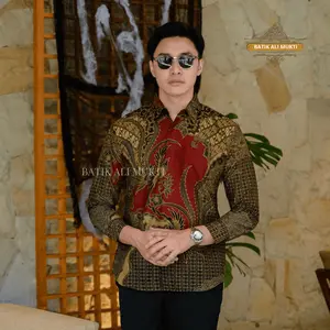Batik Slimfit Pria Lengan Panjang Premium Baju Kondangan Anak Muda Remaja Katun Halus Furing Motif Brawijaya Merah Maroon