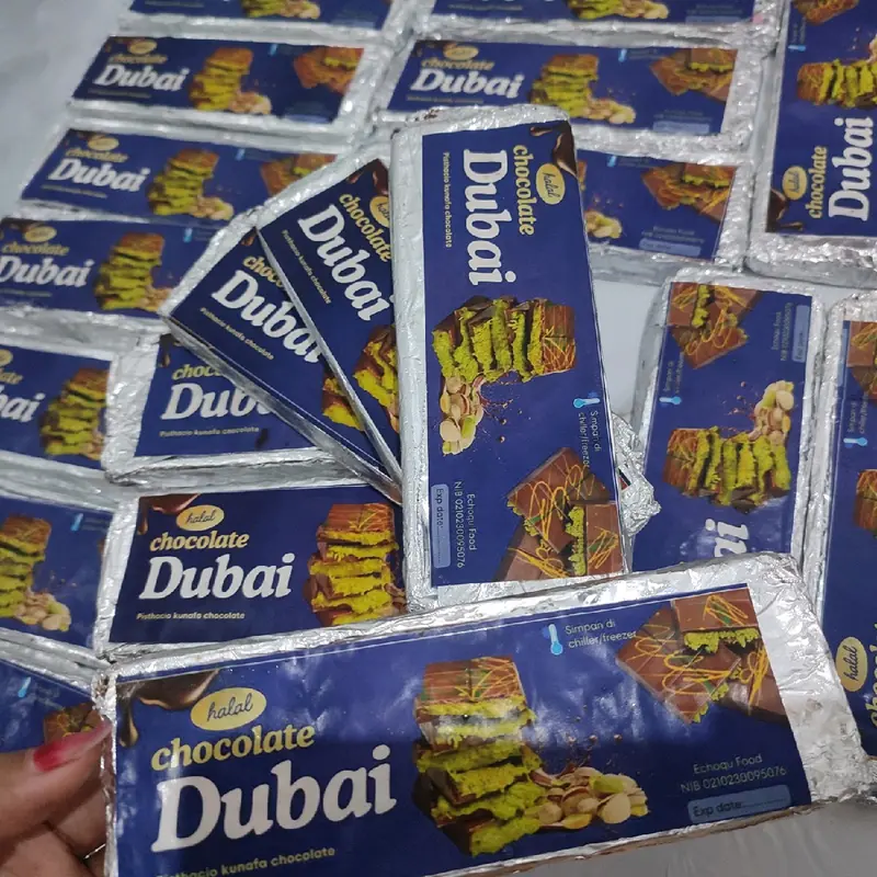 Coklat Dubai Pistachio Kunafe Enak 100gr - Snack Food Wafer dubái - Jajanan, Chocolate 1
