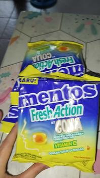 Product Review of Mentos Golia Isi 42x2,5g - Permen Mint Cemilan from 🅗**🅖 🅥** 0