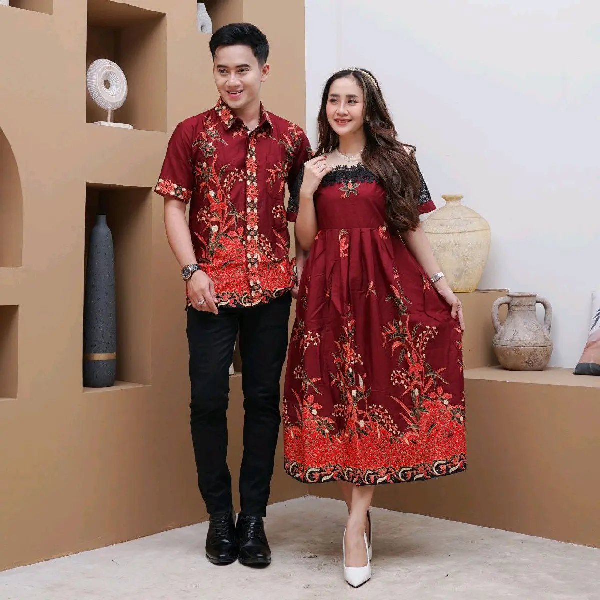 Dress Couple  unggul jaya Kain unggul jaya+renda+tille+brokat /Tunikbatik pekalongan Katun