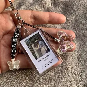 Keychain Custom Gantungan Kunci Aesthetic Ganci Akrilik Custom Manik Nama