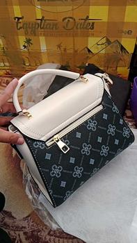 Product Review of Tas Selempang Wanita NewArrival Mini Slimbag Korea Style Kulit WS - CN 04 from M**6 2
