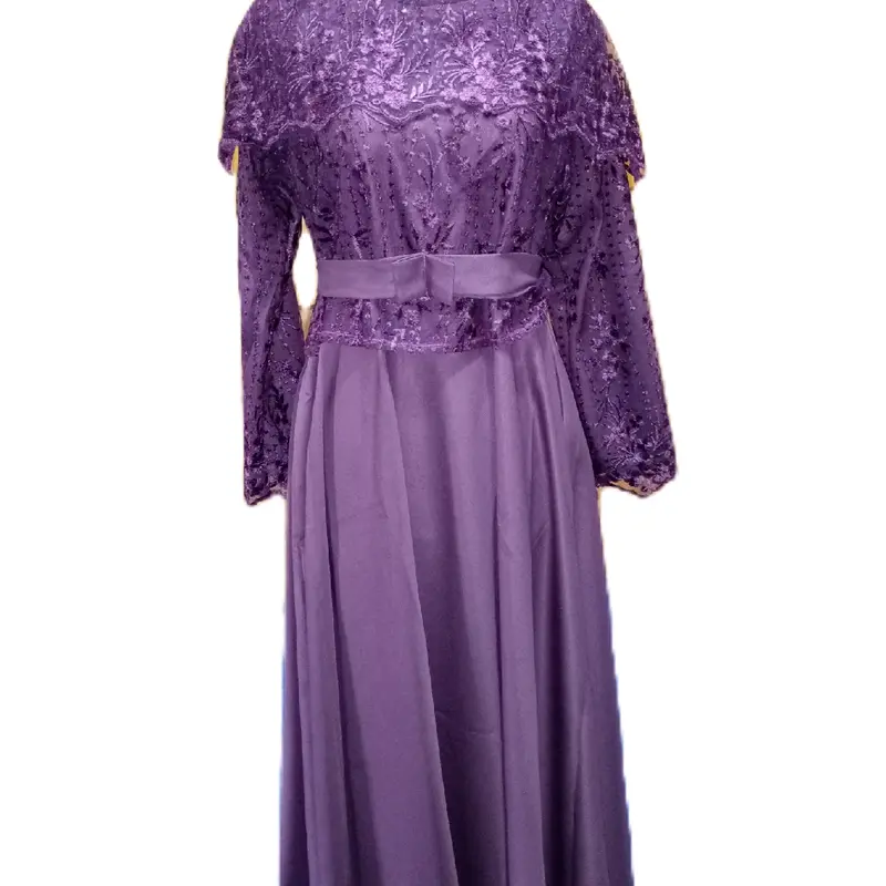 gamis polos yg di lapisi atas bahu dengan brukat model yg elegan di tambah tali pinggang yg elestis cocok untuk acara resmi atau kondangan dengan bahan syakila yg lembut dan tidak panas 0