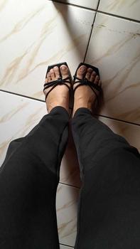 Product Review of Shoeponic ARA - Trend 2024 Sandal Wanita Comfort Alas Sol Premium Sandal Flat Hitam Dan Silver from n**2 1