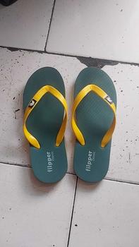 Product Review of SANDAL FILPPER PRIA DAN WANITA VIRAL X DUA WARNA from l**l 0
