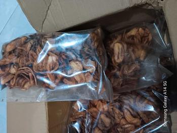 Product Review of [1kg] KRIPIK SALE PISANG KERING 1 KG total [4 x 250 gram] KHAS Cilacap RASA Manis Renyah Kriuk Cemilan Snack asli cilacap Keripik Salai Pisang CRISPY HALAL from v**a 2