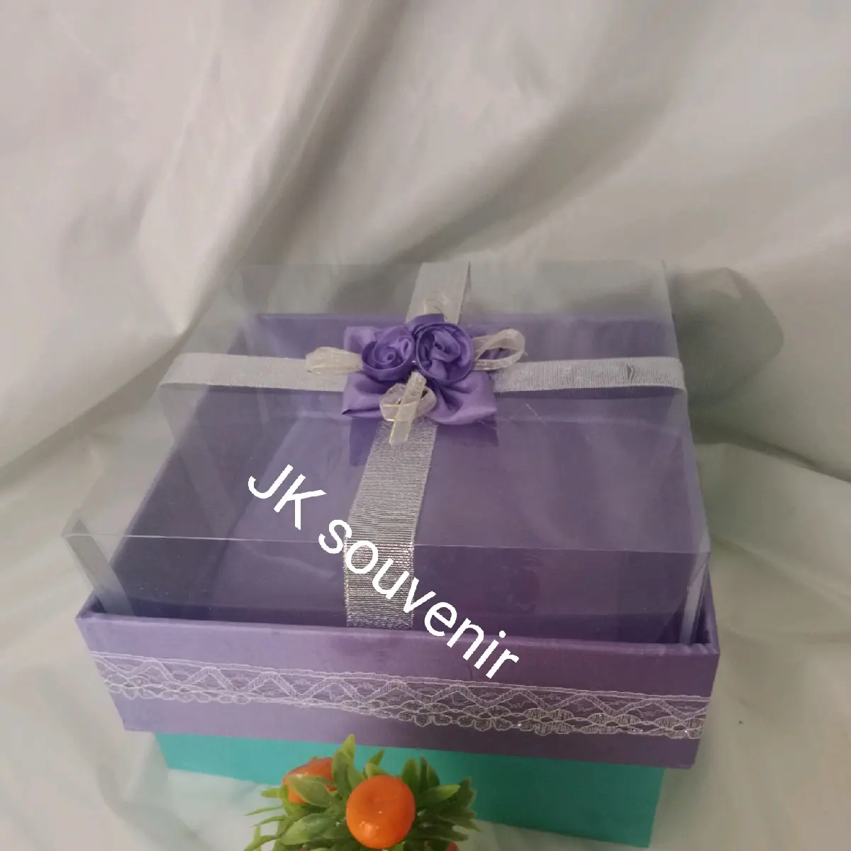 kotak kue kotak bingkisan seserahan renda mika pita+ ungu