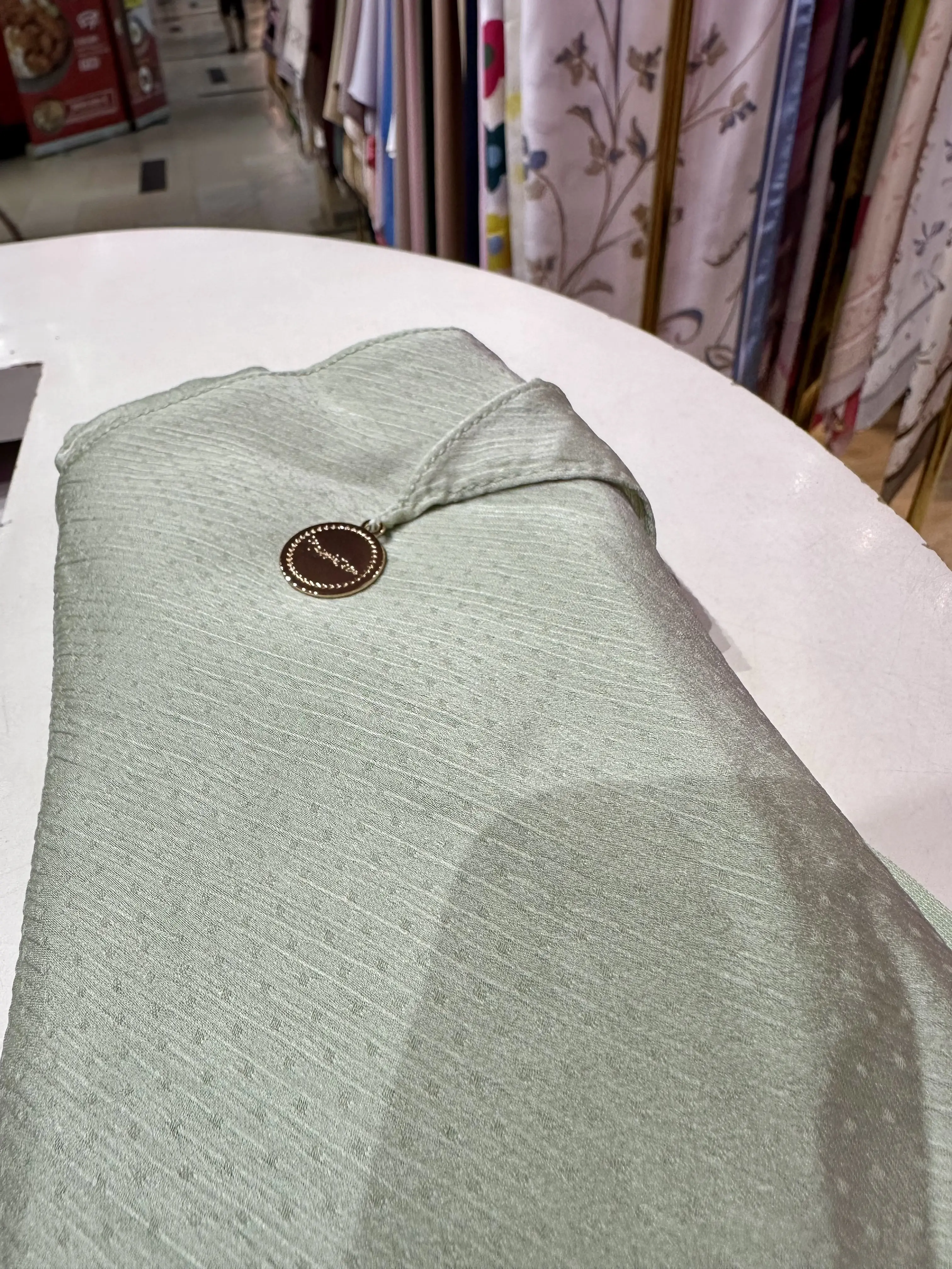 (SALE!) Cali Dots Satin (Plain Triangle Shawl with Attached Inner; semi-instant)