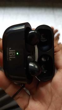 Product Review of JBL phantom 5th Earbud Nirkabel Sejati, Suara Kuat yang Dapat Disesuaikan, Waktu Putar 6 Jam, Pengisian Daya Cepat USB-Lightning, Tahan Air, Kontrol Tombol, Earbud Bluetooth, Perjalanan,Olahraga Earphone Headset from R**♓ 1