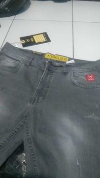 Product Review of 27-33 CELANA JEANS PANJANG ABU SOBEK PAHA BLACK VIPER   Melar Slim Fit Skinny Stretch Denim Lembut Pria Tebal from I**🧡 0