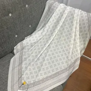 Narty Scarves Hiblin Series