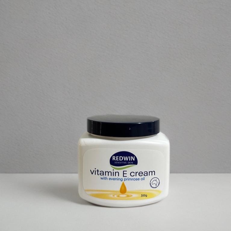  Cấp Ẩm Vitamin E Úc   300gr   giúp dưỡng ẩm khô da 