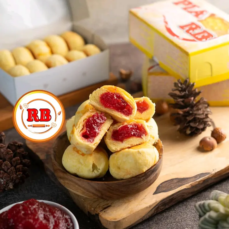 Pia Bakpia RB Variant Rasa Stroberi isi 10 0