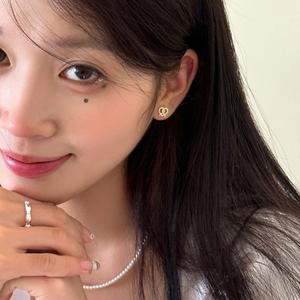 EAR PARTNER-女性用スタッドピアス、新しい手頃な高級感、ニッチでハイエンドな夏用ピアスとイヤリングのスタイル（eh-3206）