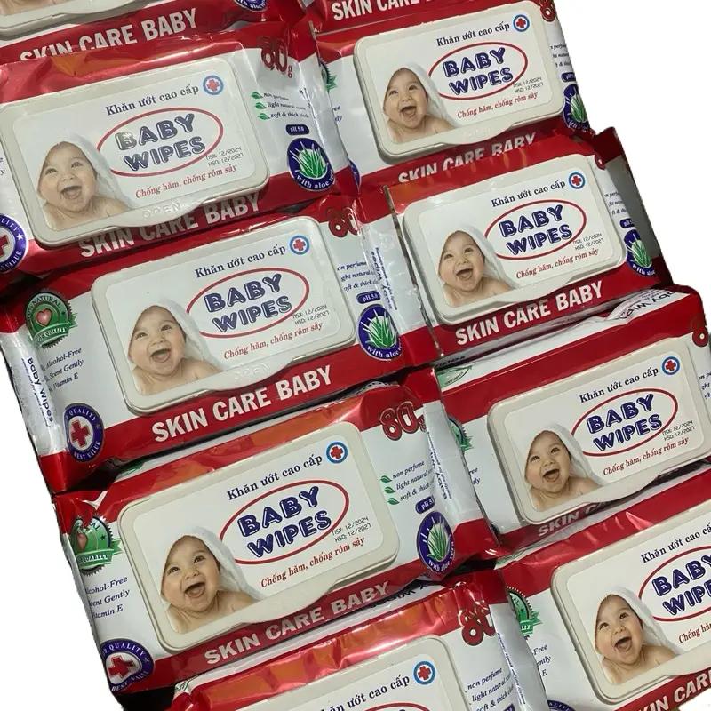  Giá Sỉ 1 thùng 50 gói   Tặng qua cho bé   khăn ướt baby wipes 80g màu đỏ an toàn cho bé  hsd:2027  Voi 