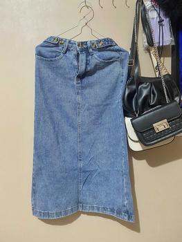 Product Review of Rok denim split gaya Korea rok a-line wanita berpinggang tinggi sedang untuk menutupi rok pinggul selangkangan from p**m 1