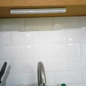 Lampu Sensor Gerak Magnetic Motion Sensor Lampu Stick Panjang LED/Lampu tidur LED tombol multifungsi lampu belajar lampu lemari portable Biru Hitam White Putih Plastik Merah Saklar