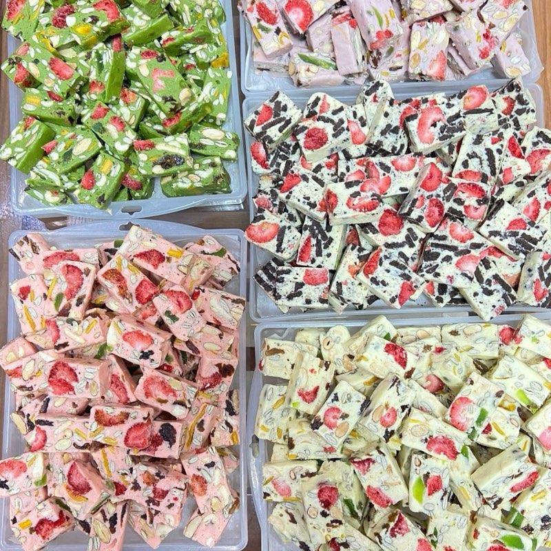 Kẹo hạnh phúc mix vị siêu hạt