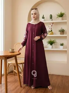 Gamis Bordir Twill Uniqlo Motif Bunga Wanita