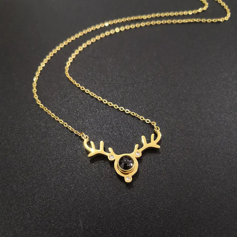 007 Kalung Rantai Wanita Titanium Liontin Tanduk Rusa Dengan Batu Zirkon Hitam 3D Berlapis Emas Premium Anti Karat