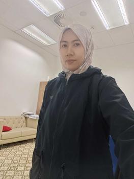 Product Review of ELGINI E16252 Muslimah Water Resistant Windbreaker S To XXL from r**r 1