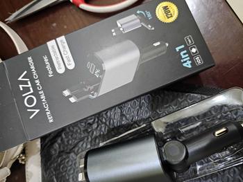 Product Review of Volza Retractable Charger (4in1) Kabel Fast Charging Cable Adaptor Aluminium Panjang iphone from B**K W**E 1** 2