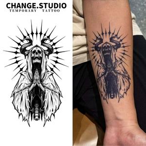 รอยสักชั่วคราว ดีไซน์การสวดมนต์ปีศาจ ติดทนนาน 15 วัน กันน้ำ ไม่กลัวแรงเสียดทาน สติ๊กเกอร์รอยสัก