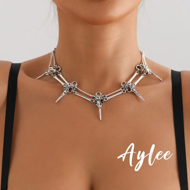 【Aylee】Kalung Gothic Tengkorak Burung Kerah Kalung Sihir Paduan Perak Wanita Y137