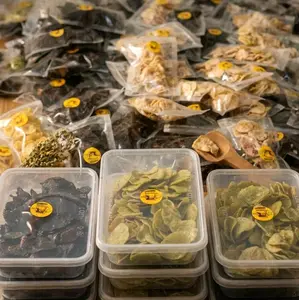 Keripik Pisang Lumer Kemasan 100 Gram Rasa Coklat Matcha & Strawberry Snack Lezat