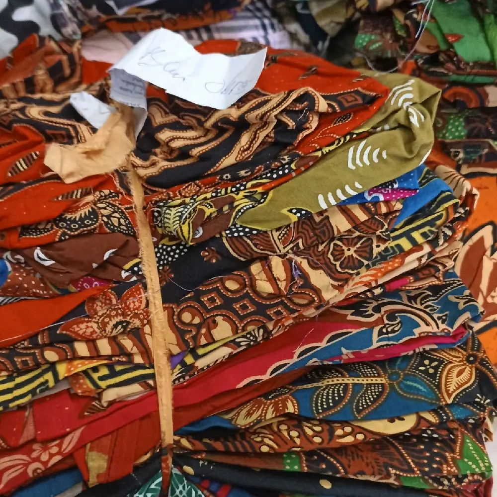 daster perca laweyan / perca kencana ungu bunsui ld 110-120 ( CO TIDAK WAKTU LIVE KITA KIRIM RANDEM / acak) NON OBRAS (TIDAK BISA PILIH MOTIF DAN WARNA)