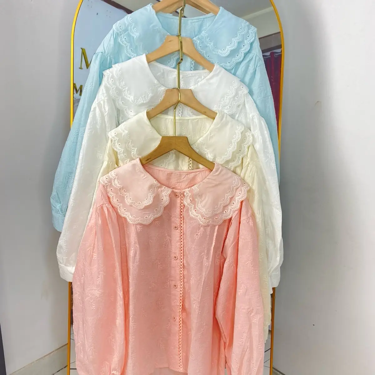 ATASAN BORDIR MOTIF BUNGA (TANGAN KANCING) PREMIUM ORI BKK ATASAN WANITA KEKINIAN
