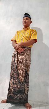 Product Review of PAKET HEMAT 3 Sarung 115 ribu bebas pilih motif Sarung Batik Pekalongan Sarung Gus iqdam Sarung Santri Sarung Remaja Sarung Dewasa Nyaman Muslim Katun from w**4 1