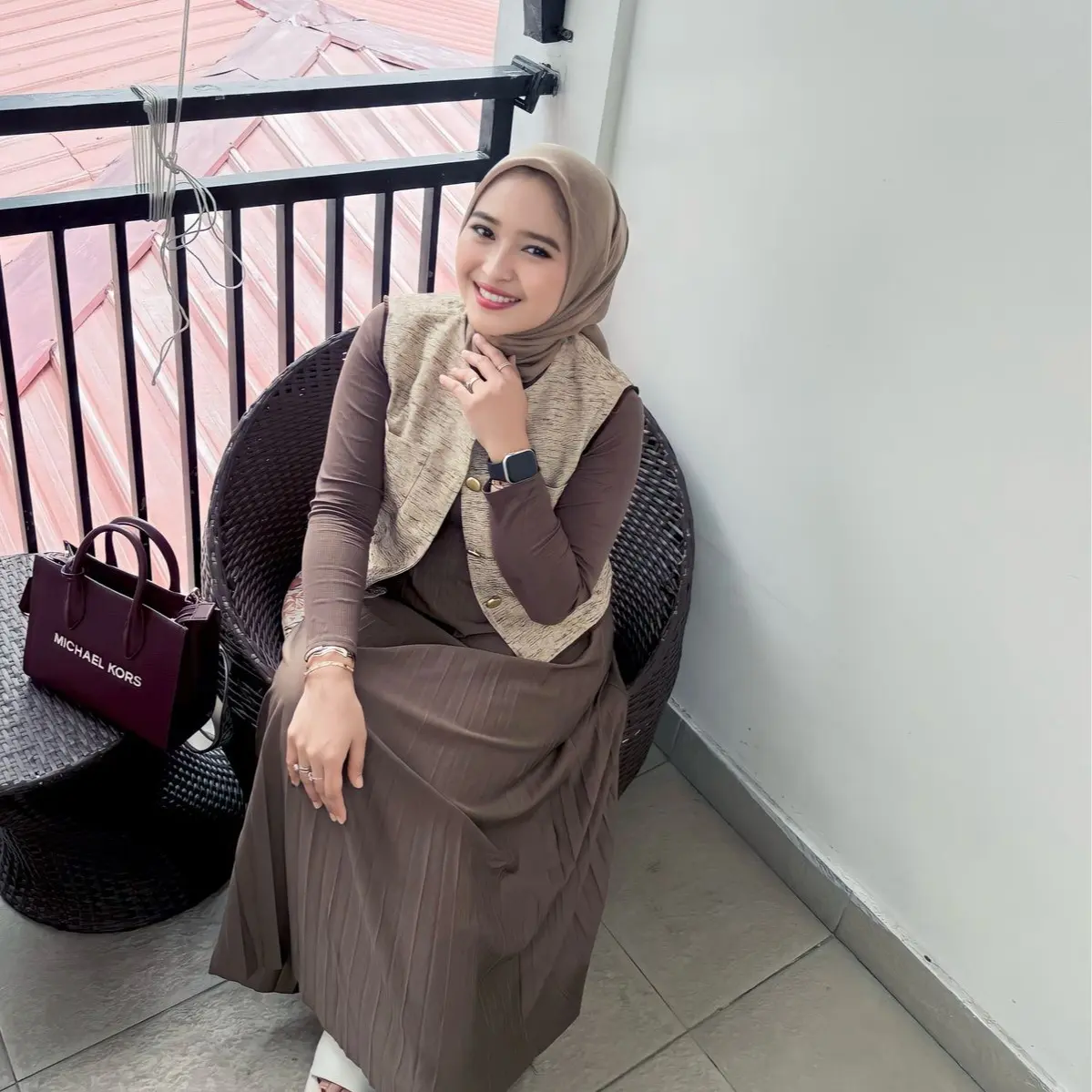KODE OMG MIX CAMPUR GAMIS MIDI SETROK ATASAN SETCEL MUSLIM WANITA DRES 1 April Mei mlm