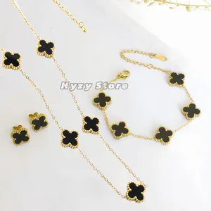 Set Perhiasan Titanium Wanita Bunga Hitam Anti Karat Aksesoris Terlaris Clover Mewah Elegan