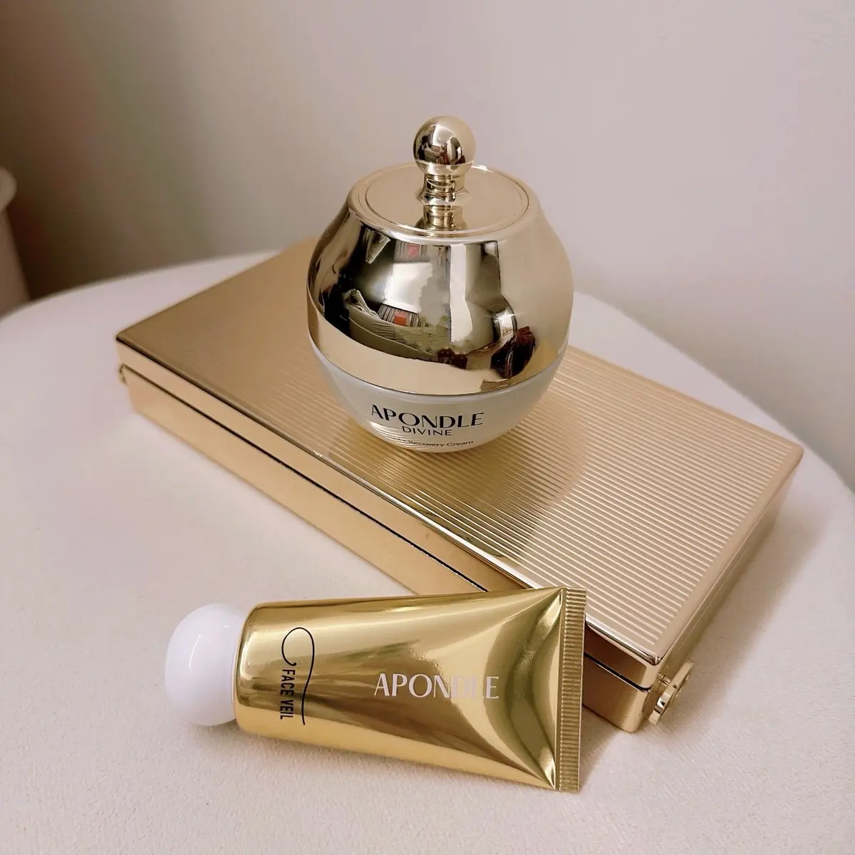 [Exclusively only on TikTok] Apondle Divine x Veil