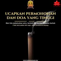Gambar Zhong Jia Xiang Cap Kodok - Hio / Dupa Belimbing PLATINUM 15 Jam Panjang 90 cm Isi 3/9/12/15 Batang Untuk Sembahyang Atau Pengharum Wangi Aromatherapy 4 Aroma 4 Warna Merah Kuning Putih Hitam Diameter 22 mm - aloes, merah, 3 batang dari Zhong Jia Xiang Kota Administrasi Jakarta Barat 2 Tokopedia